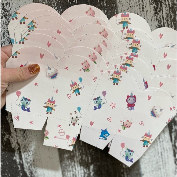 HUGE lot of Gabby’s Dollhouse Party Supplies- HOMEMADE - Picture 8 of 16